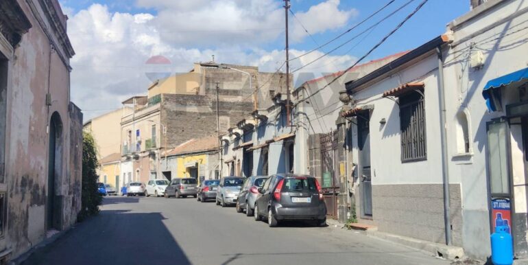 20251102182601-997705-5