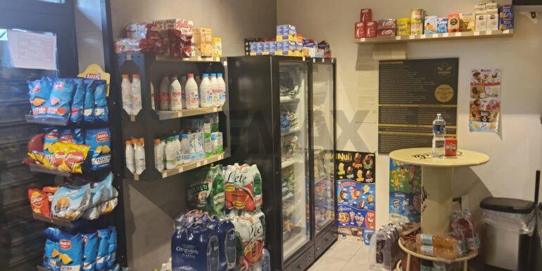 20251102182622-997705-10