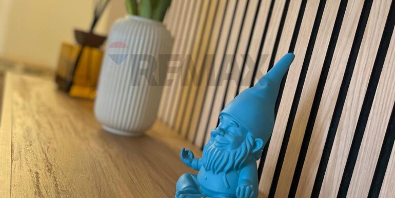 20251102191451-997708-7