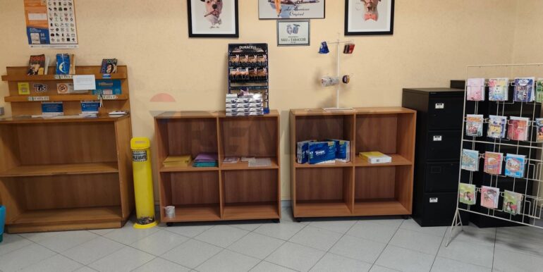 20251102193118-997709-8