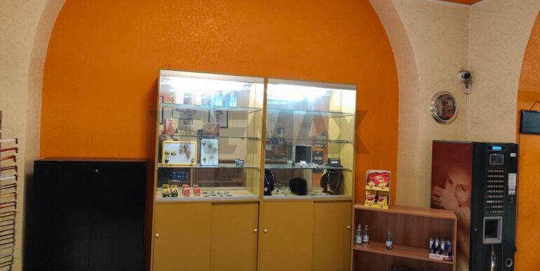 20251102193124-997709-9