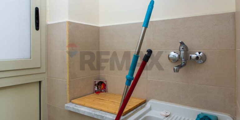 20251102205608-997713-12