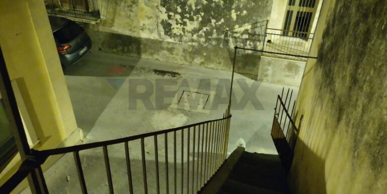 20251102214228-997657-11