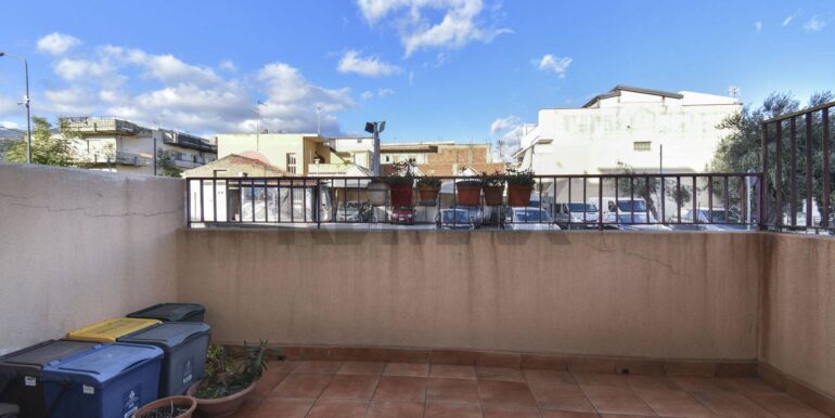 20251103111521-992038-19