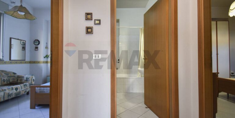 20251103111529-992038-22