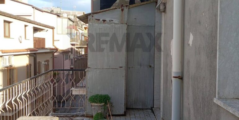 20251103112507-997776-4