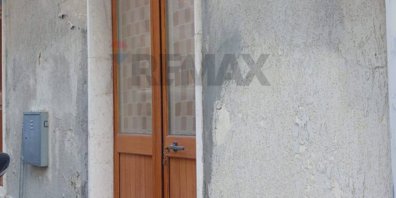 20251103112527-997776-12