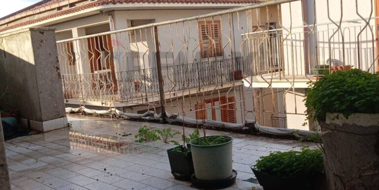 20251103112543-997776-18