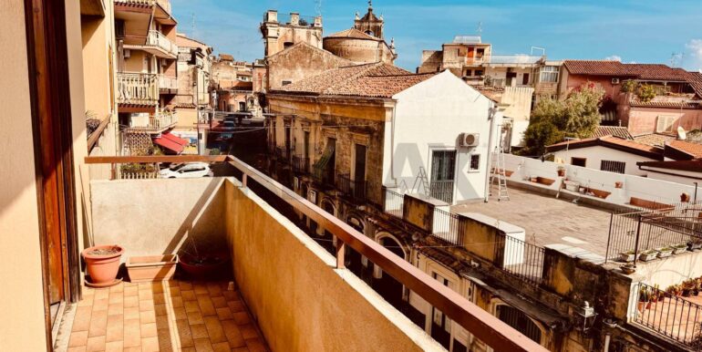 20251103122329-997798-4