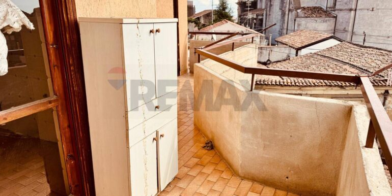 20251103122421-997798-25