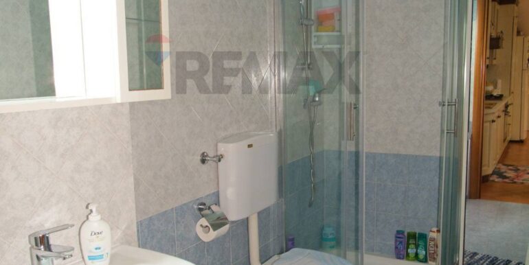 20251103125454-996835-13