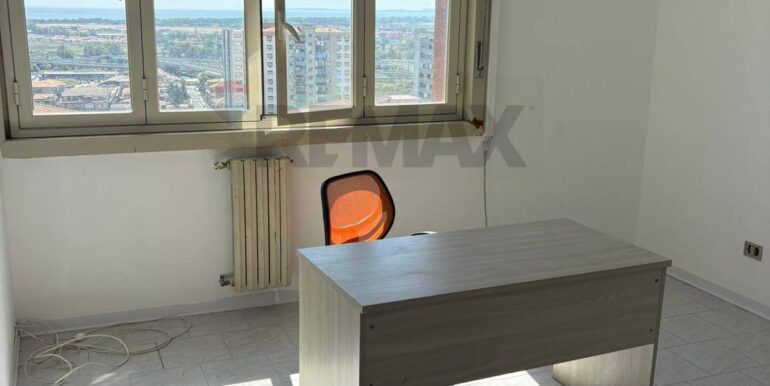 20251103133040-997841-23