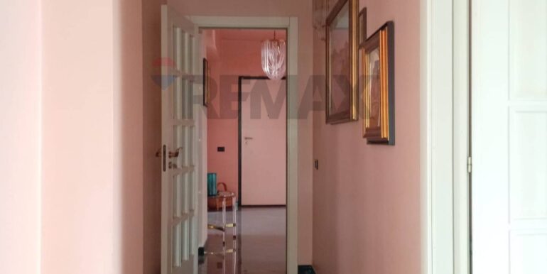 20251103174200-998262-5