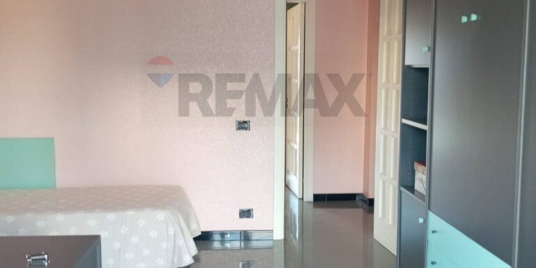 20251103174206-998262-7