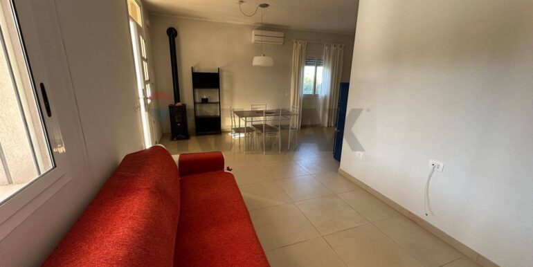 20251104115334-998409-6