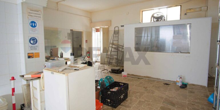 20251104125747-998439-1