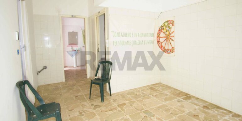 20251104125819-998439-10