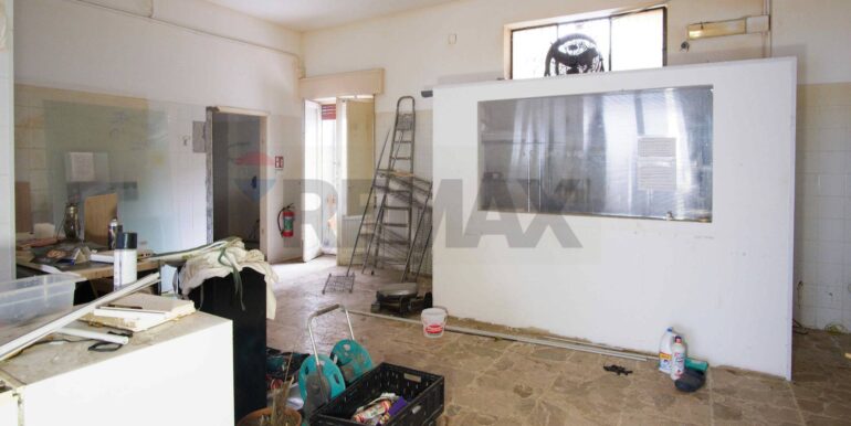 20251104125828-998439-13