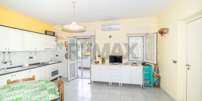 20251104150958-994793-6