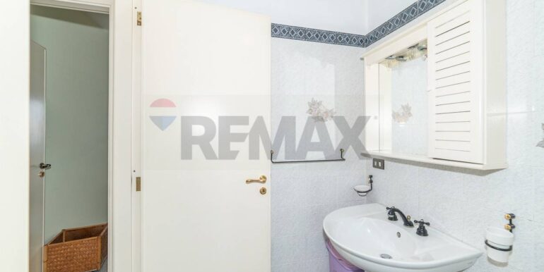 20251104151026-994793-15