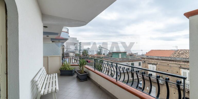 20251104151038-994793-19