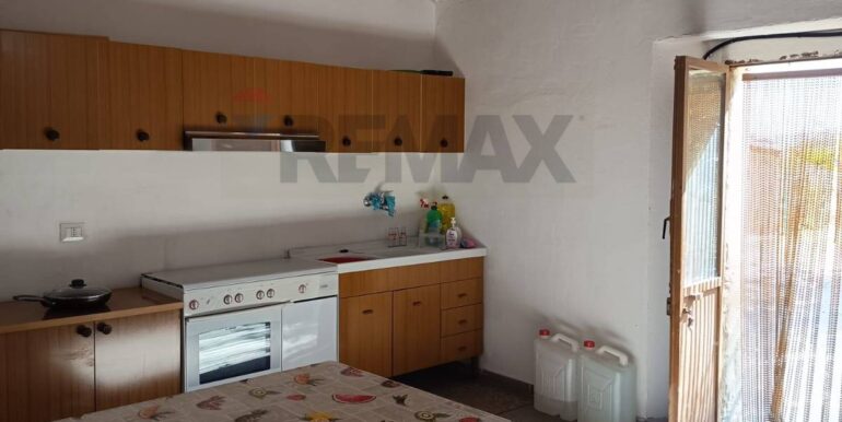 20251104170334-998291-7