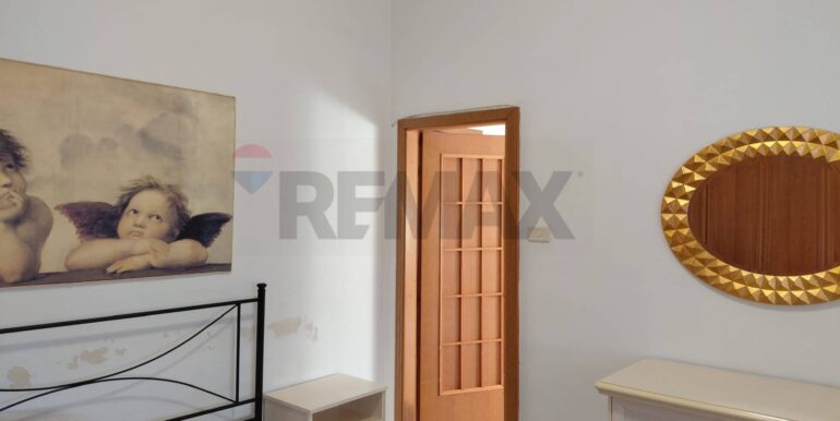 20251104181656-998539-4