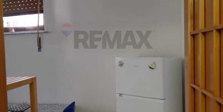 20251104181657-998539-12