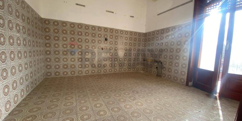 20251104194057-995495-3