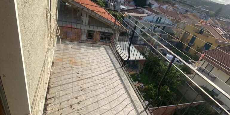 20251104194114-995495-10