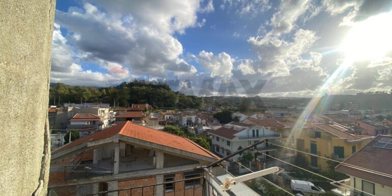 20251104194131-995495-17