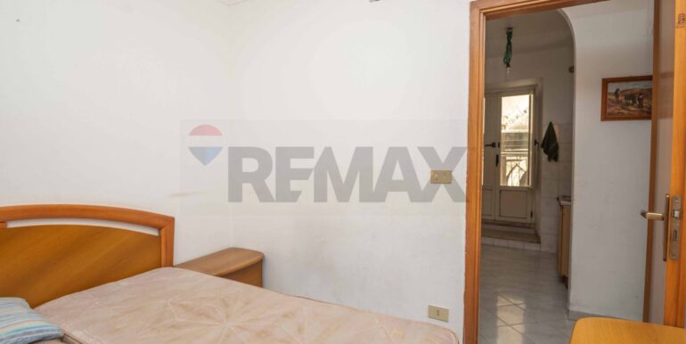 20251105103628-992565-10