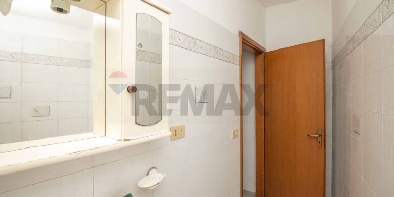 20251105103637-992565-13