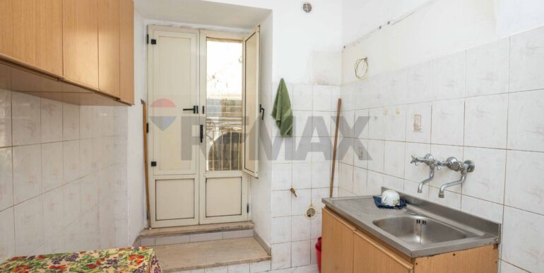 20251105103643-992565-15