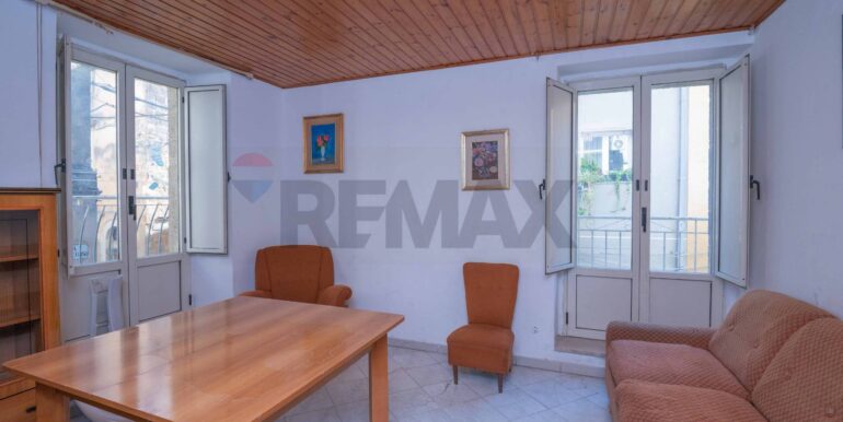 20251105103645-992565-16