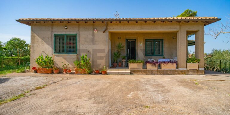 20251105174521-999039-12