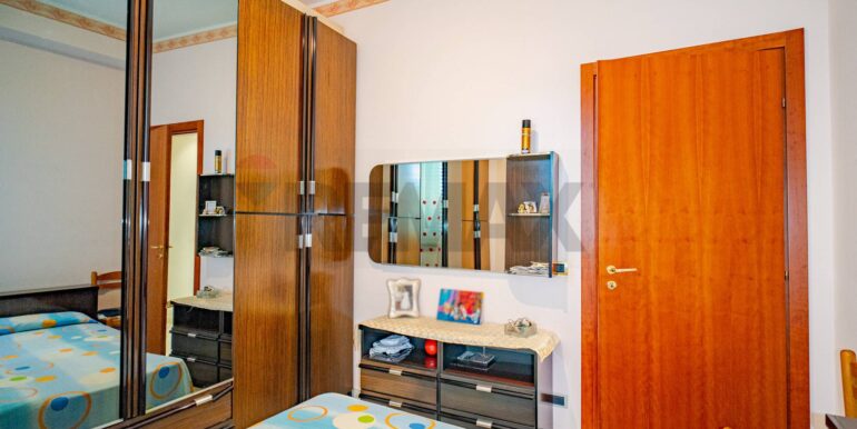 20251105174523-999039-19