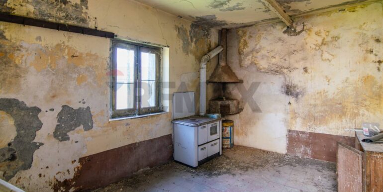 20251105183342-999103-27