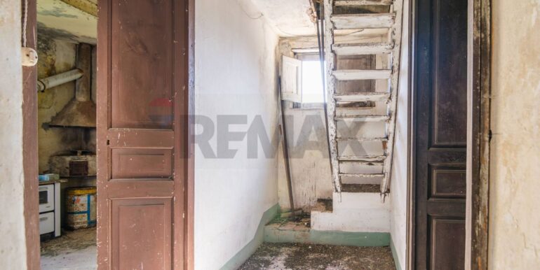 20251105183349-999103-29