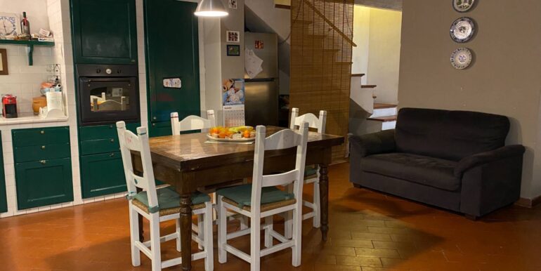 20251105190219-999117-7