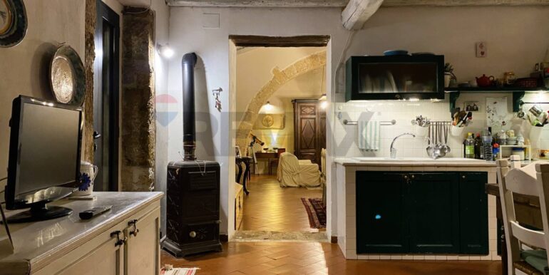 20251105190220-999117-10