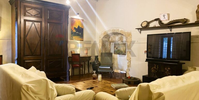 20251105190221-999117-16