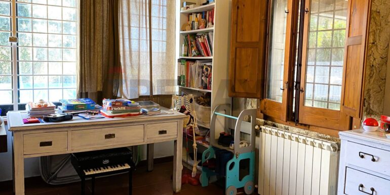 20251105190222-999117-21