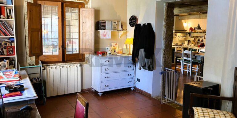 20251105190222-999117-23