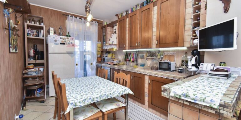 20251105191354-999115-6