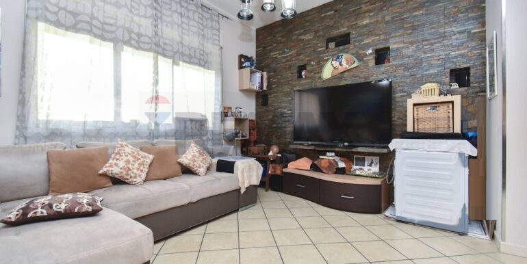 20251105191406-999115-9