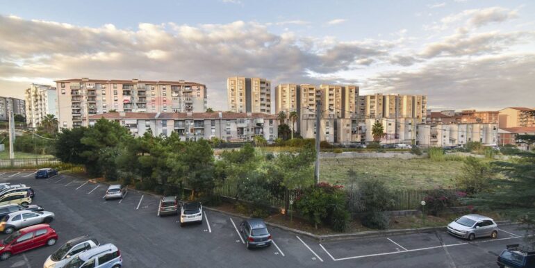 20251105191410-999115-10