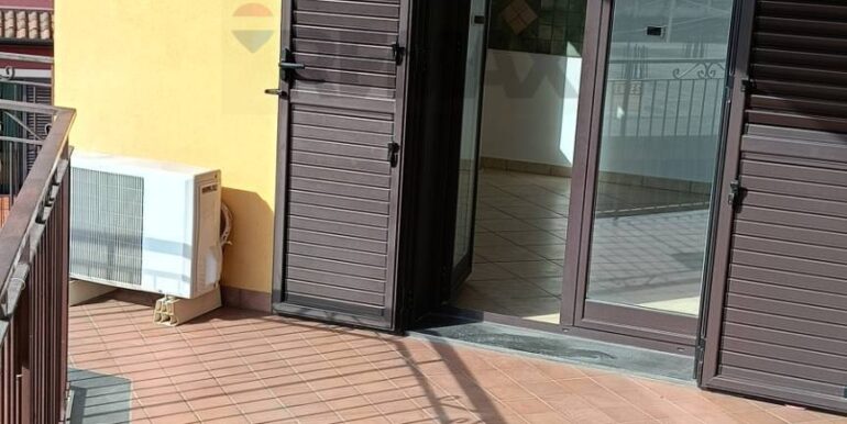 20251106182822-999245-6