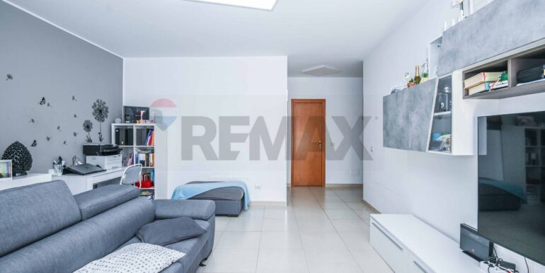 20251106192221-994544-4