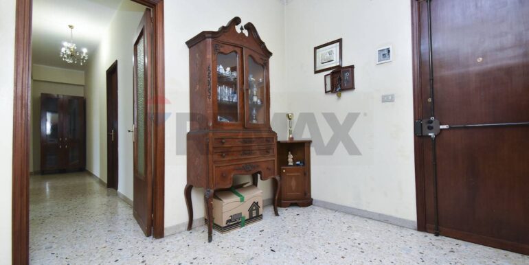 20251107114251-999347-10